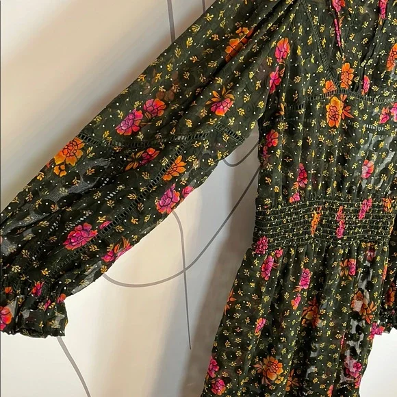 ANGIE- Black Dress with Vibrant Floral Design High Ruffled Neck size M - Picture 5 of 8